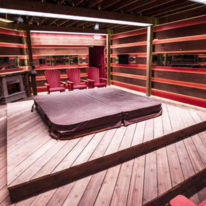 BBC2 - Hot Tub & War Room