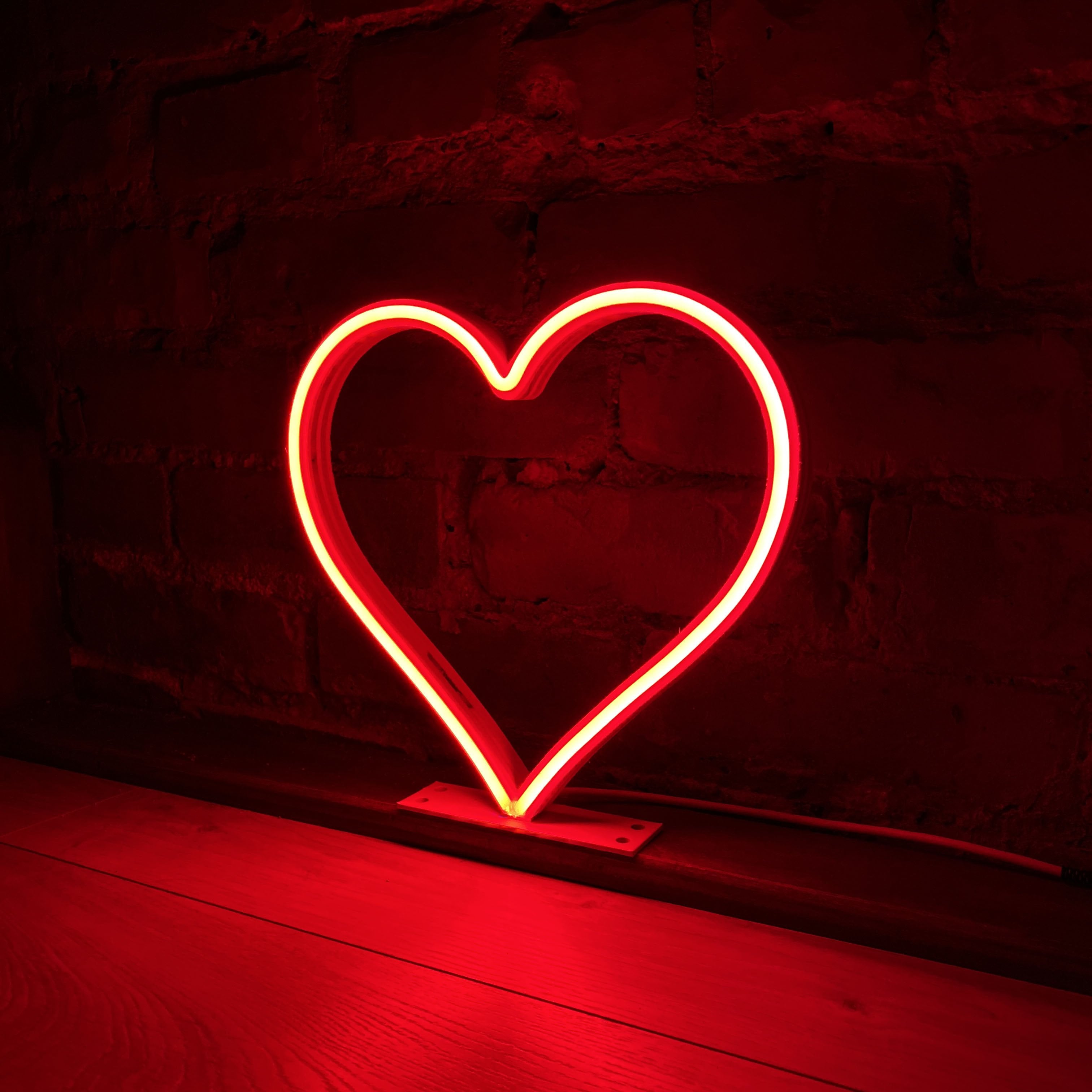 Light Up Live Sept 22 - Red Neon Heart